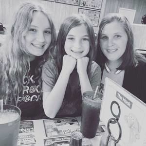 Meet your Posher, Robin